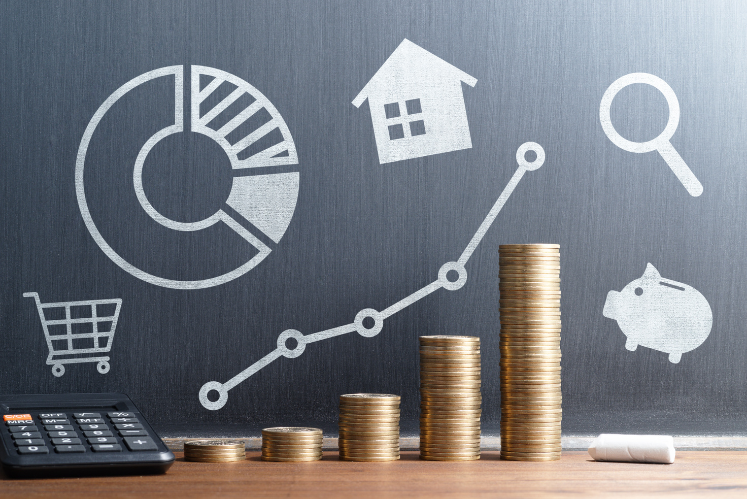 Knowledge of money. Analyze and control of personal finance.
